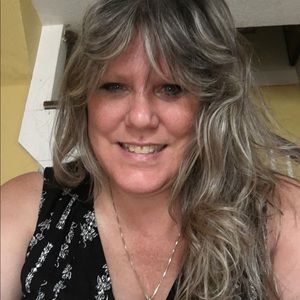 Meet your Posher, Kellie